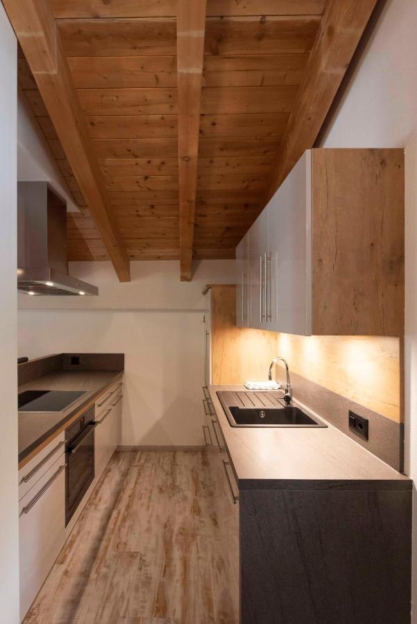 Apartment Madlaina ซัมเนาน์ ภายนอก รูปภาพ